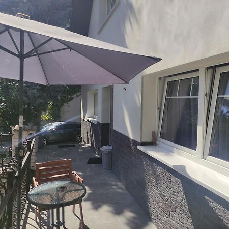 Cozy Gardens Apartments In Prague Ngoại thất bức ảnh